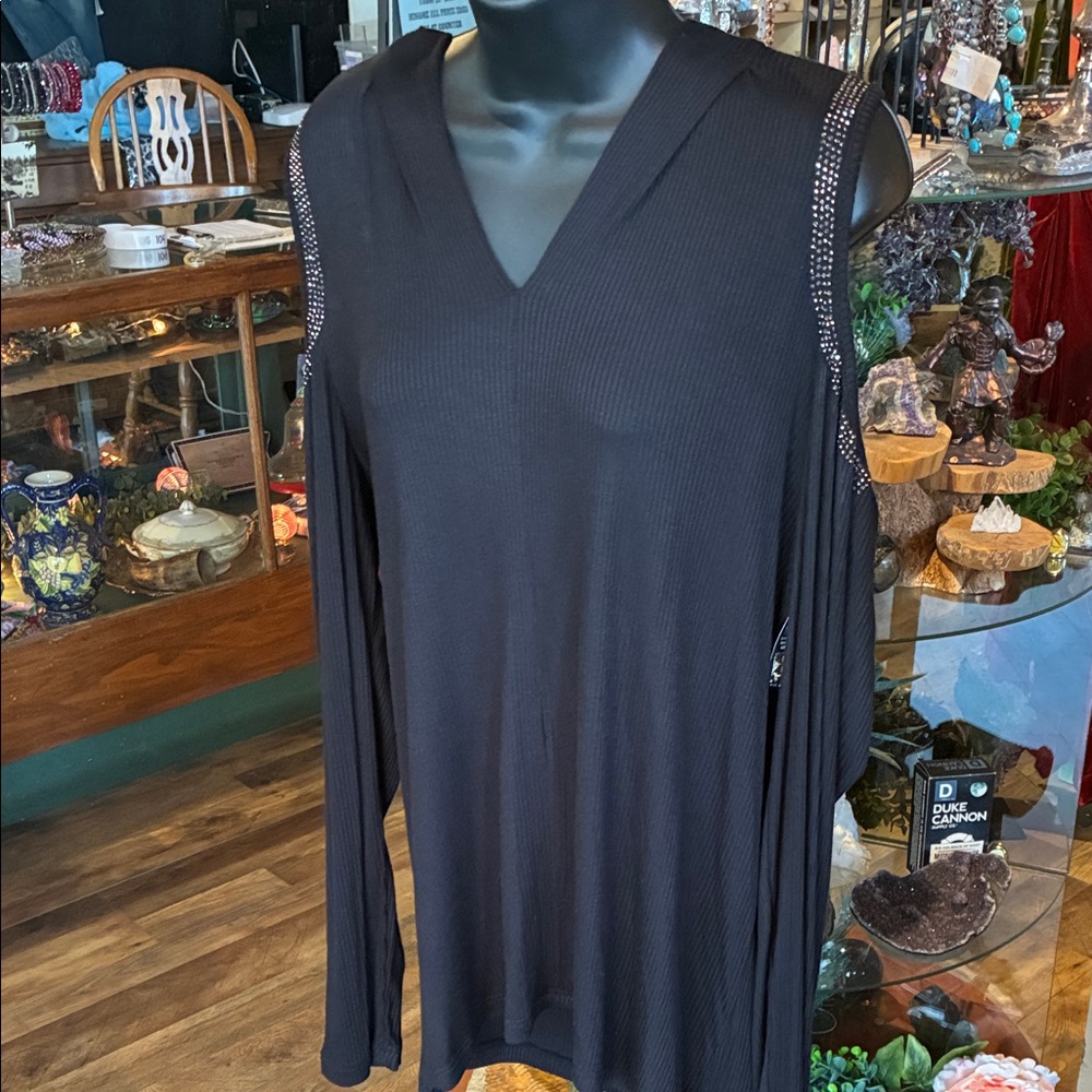 Vocal Black V-Neck Top with Rhinestone Detail - Picture 3 of 4